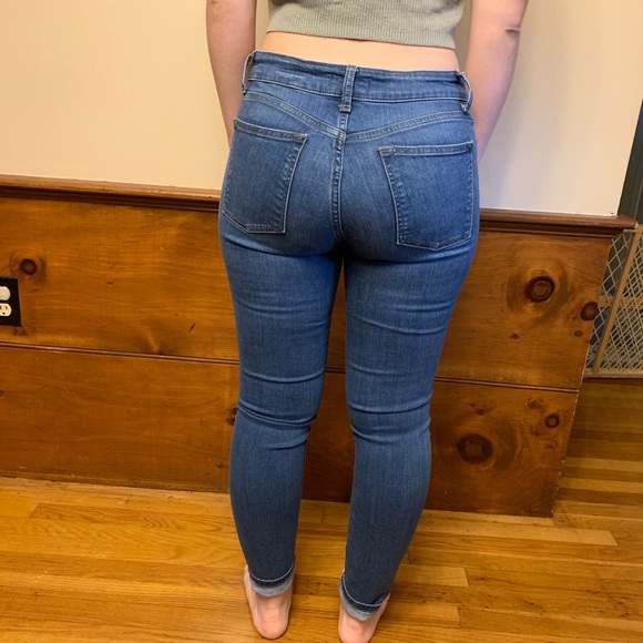 Skinny Jeans - Picture 2 of 3